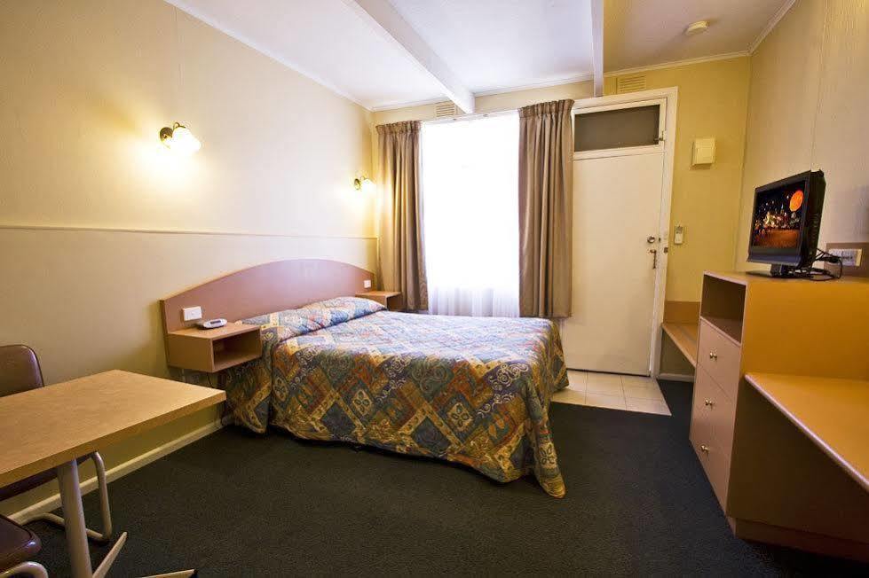 Parkville Motel Melbourne Exteriör bild
